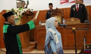 0bf4b54f-a7cb-4b83-b1af-d8aeaa0d104c