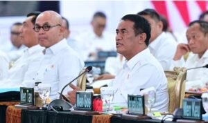 Menteri Pertanian, Andi Amran Sulaiman menyampaikan laporannya pada Sidang Kabinet Paripurna (SKP) Dua Tahun Pertama Pemerintahan Kerja Nyata untuk Negeri yang dipimpin Presiden Prabowo Subianto di Istana Kepresidenan Jakarta, pada Rabu, 21 Oktober 2026. Foto: BPMI Setpres/Muchlis Jr